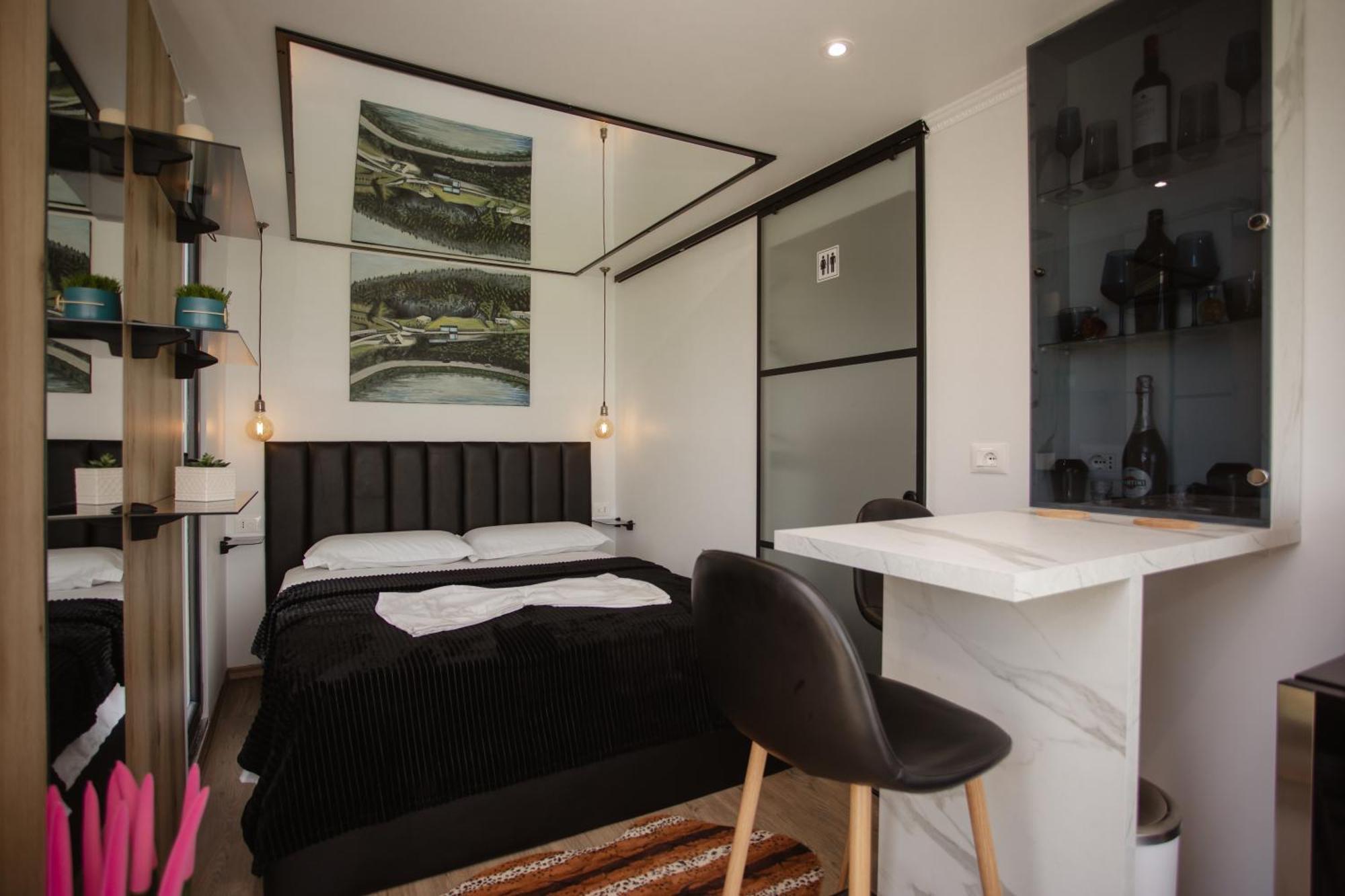 446 Tiny House Shiroke Villa Exterior foto